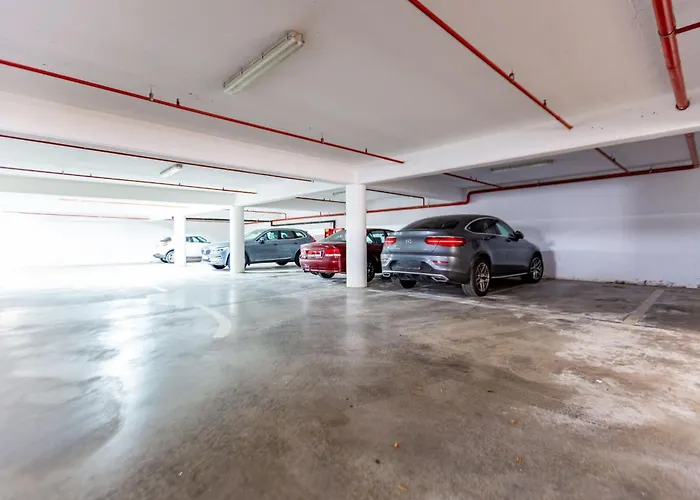 Apartment Dominik With Garage Parking Close To The Center *